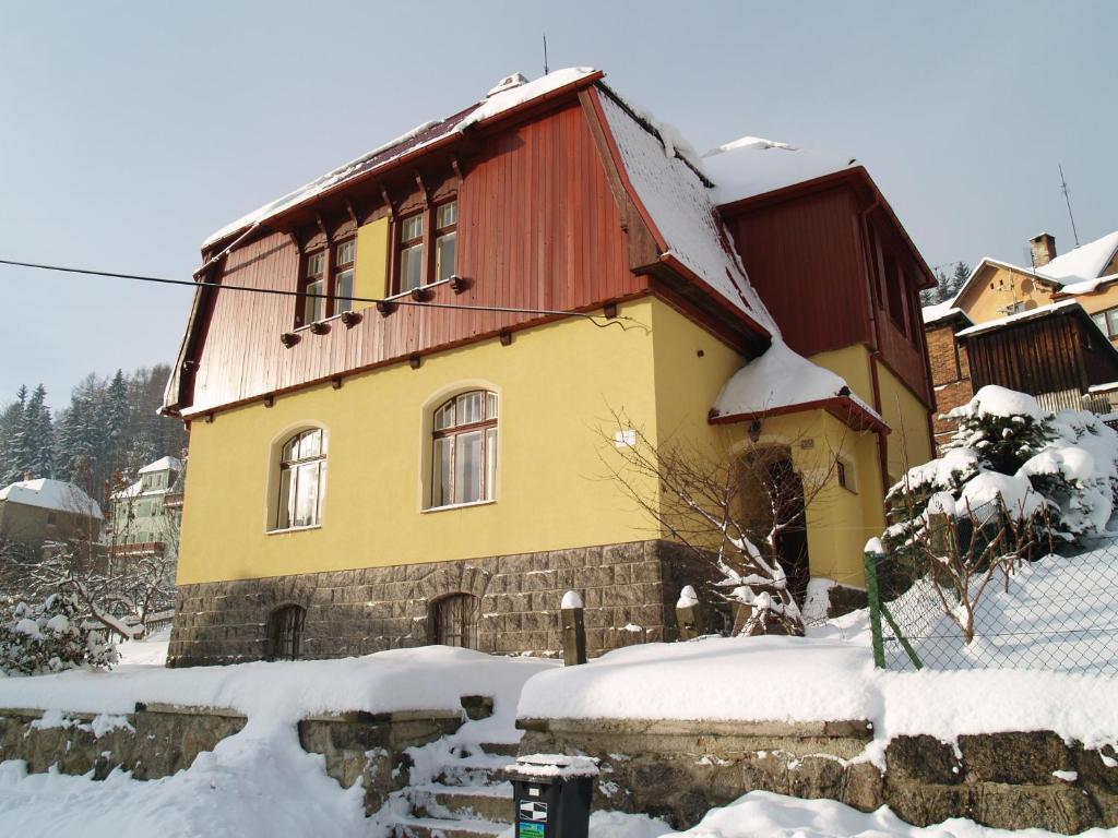 U Nás Apartamento Smržovka Exterior foto
